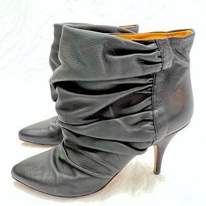 Maison Margiela leather boots size EU 38 1/2 US 8 1/2 8.5 black frilly poof